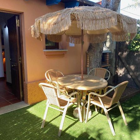 Estudio para pareja con jardincito privado barbacoa con piscina compartida Cádiz Exterior foto